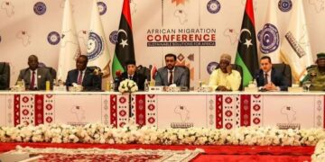 المؤتمر الإفريقي حول الهجرة ببنغازي : ندعو إلى تفاهمات جديدة مع الدول الأوروبية ونرفض لعب دور الشرطي لأوروبا.. وندعو إلى قمة أفريقية عاجلة