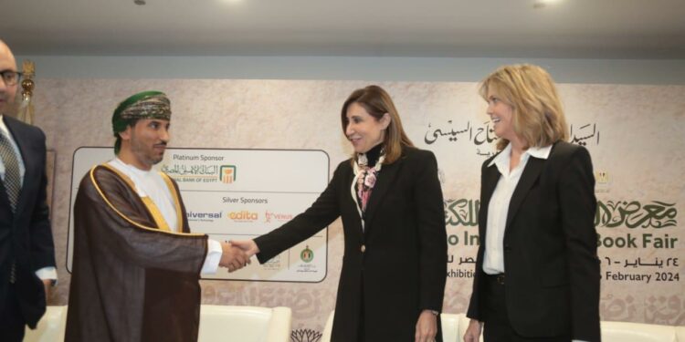 4.78 مليون زائر لمعرض القاهرة للكتاب وسلطنة عمان ضيف شرف الدورة 56