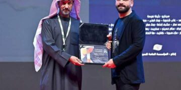 المخرج السينمائي السوري مهند كلثوم يفوز بجائزة عن الفيلم الروائي القصير “فوتوغراف” في مهرجان العين السينمائي الدولي