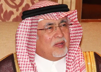 على هامش المنتدى السعودي للإعلام في نسخته الثالثة.. وزير الإعلام السعودي الأسبق الدكتور عبد العزيز خوجة يحصل على جائزة “أفضل شخصية إعلامية” للعام 2024