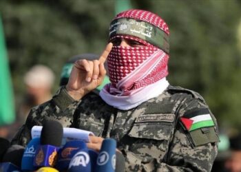 “حماس” تعلن تسليم ردها لمصر وقطر حول “اتفاق الإطار” لمقترح تبادل الأسرى ووقف إطلاق النار وتقول إنها تعاملت بـ”إيجابية”