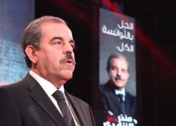 الوزير التونسي السابق منذر الزنايدي يتقدم بمبادرة سياسية من أجل إنقاذ تونس