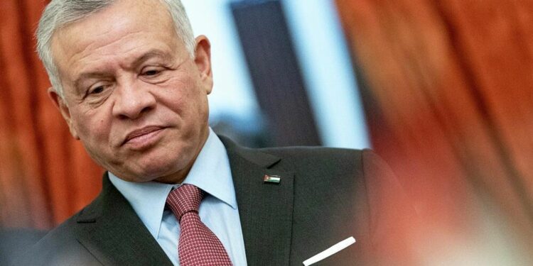 ملك الأردن يبحث بالإمارات والبحرين تطورات الأوضاع بغزة