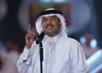 محمد عبده: كنت فقيراً ليس في بيتي بصل أو زيت والآن لدي 11 ملياراً وأكبر 2 كومباوند في بريطانيا