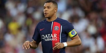 بسبب ريال مدريد.. مبابي مهدد بالحرمان من جائزتين