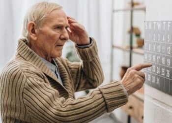 اكتشاف الإصابة بالزهايمر يتاح قريباً بفحص دم… لكنّ العلاج الشافي غائب