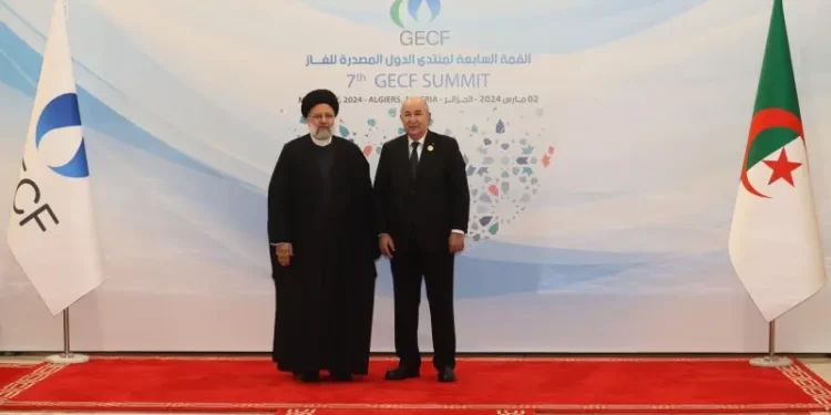 الجزائر.. محادثات ثنائية على انفراد بين تبون ونظيره الإيراني على هامش القمة السابعة لمنتدى الدول المصدرة للغاز