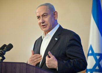 نتنياهو يتوعّد باغتيال أبرز 3 قادة في “حماس” ويدّعي أن الإحتلال في طريقه نحو النصر المطلق.. والإعلام الإسرائيلي يُشكّك في اغتيال مروان عيسى