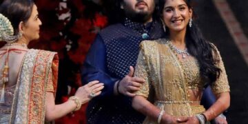 تكلفة تفوق 100 مليون دولار.. زفاف الهند الأسطوري ربما الأغلى بالعالم!