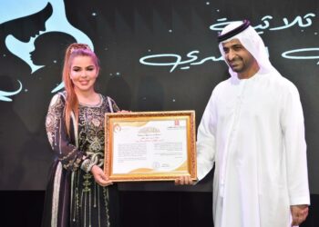 تكريمات متتالية لإنجازاتها الكبيرة كأهم سيدة أعمال رائدة في مجال مستشفيات التجميل.. رود عبد القادر: ماجد المهندس شرفني وهدية أحلام لا تقدر بثمن!