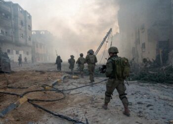 “وول ستريت جورنال”: “إسرائيل” ستسرق 16% من أراضي غزة بإقامة “منطقة عازلة”