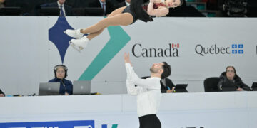 في سن الأربعين.. قصة ملحمية لأكبر متسابقة تتوج ببطولة العالم للتزلج