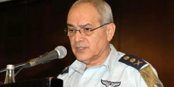 رئيس أركان إسرائيل الأسبق: نتنياهو يقودنا من سيء إلى أسوأ