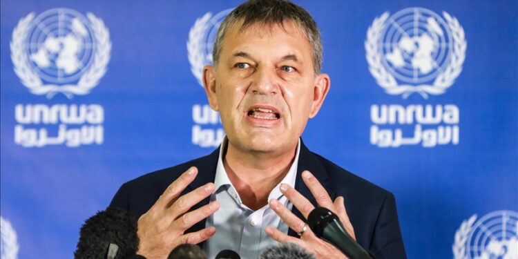 لازاريني: تفكيك الأونروا يعني التضحية “بجيل كامل من الأطفال”