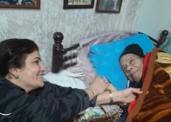 بلاغ عن تعذيب حلمي بكر.. أرملته أطفأت سجائر مشتعلة بجسده