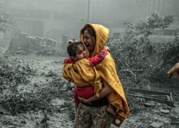 بـ28 صوتًا.. “مجلس حُقوق الإنسان” يتبنّى قرارًا يدعو لمُحاسبة إسرائيل على جرائم حرب بغزة ويُعبّر عن قلقٍ بالغٍ إزاء تقارير عن انتهاكاتٍ خطيرة لحُقوق الإنسان.. والاحتلال يصفه بأنه “نصٌّ مُشوّه”