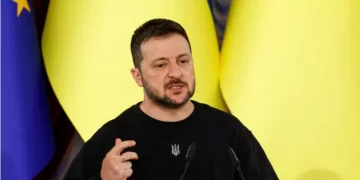 زيلينسكي: أوكرانيا ستوافق على حزمة مساعدات أمريكية إذا جاءت على شكل قرض