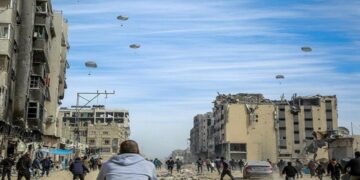 البنتاغون: الولايات المتحدة بدأت بناء رصيف بحري في غزة لتوفير المساعدات