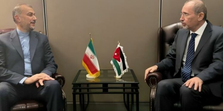 الصفدي لعبد اللهيان: الأردن يريد علاقات طيبة مع إيران والوصول إلى ذلك يتطلب إزالة أسباب التوتر ووقف التدخل في شؤون المملكة