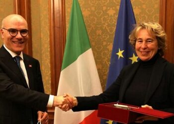السيناتورة الإيطالية ستيفانيا كراكسي تزور تونس الأسبوع القادم
