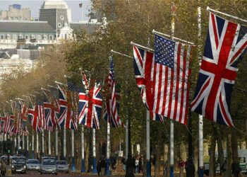 أمريكا وبريطانيا تعلنان عقوبات جديدة على إيران بعد هجومها على إسرائيل