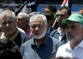 تلويح قطر بإغلاق مكتب “حماس”.. وهل سيشمل أيضا مغادرة القادة 