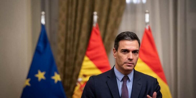 رئيس الوزراء الإسباني سيُعلن الأربعاء المُقبل موعد اعتراف بلاده بالدولة الفلسطينية بعد التنسيق مع الدول الأخرى