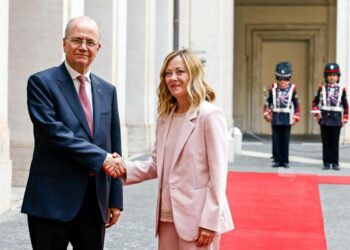 رئيسا وزراء فلسطين وإيطاليا يبحثان جهود وقف النار في غزة