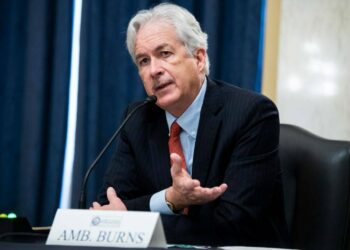 نتنياهو يلتقي مدير المخابرات المركزية الأمريكية الذي وصل إسرائيل لمناقشة ملف الرهائن وتهدئة غزة