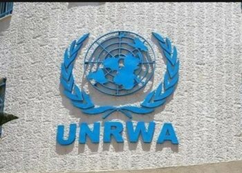 الأونروا تغلق مجمع مكاتبها في القدس الشرقية بعدما حاول “متطرفون إسرائيليون” إحراقه