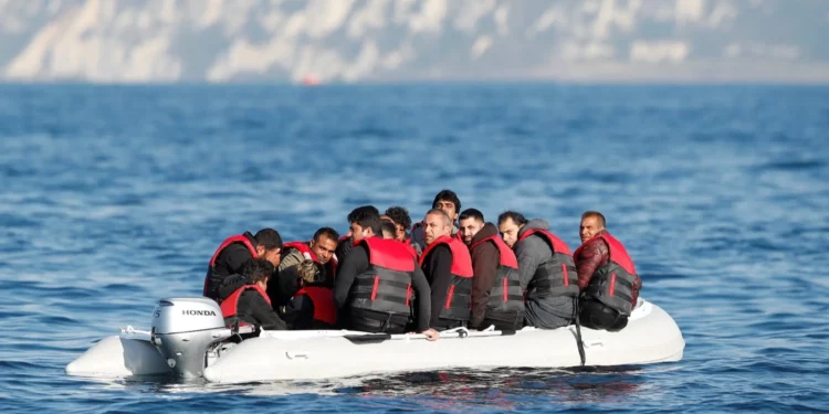 الإتحاد الأوروبي يُقرّ نهائياً ميثاق الهجرة واللجوء