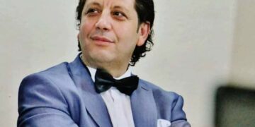 في الأدب السياسي الساخر .. جديد الكاتب والناشط السياسي التونسي خالد الكريشي