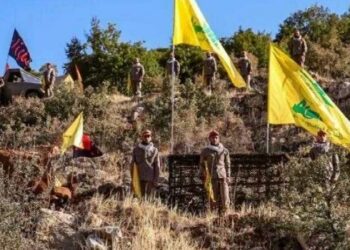 إصابة ما لا يقل عن 10 من أعضاء حزب الله في لبنان بعد إنفجار أجهزة اتصال لاسلكي كانوا يحملونها