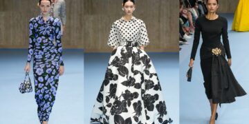 كارولينا هيريرا تتألق في أسبوع نيويورك للموضة لربيع وصيف 2025