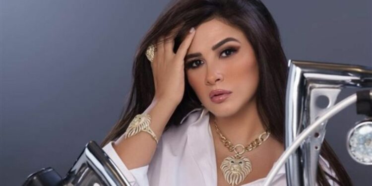 ياسمين عبد العزيز تعود إلى الساحة الفنية بعمل درامي جديد ومشاريع سينمائية ومسرحية