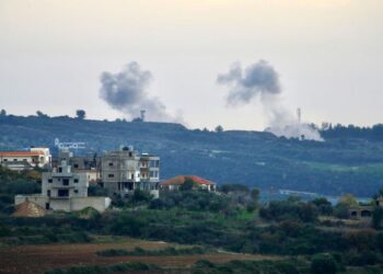 غداة تأكيد استشهاد السيد نصر الله.. حزب الله يقصف 5 مستوطنات وقاعدة للجيش وموقعا عسكريا.. والجيش الإسرائيلي يعلن تنفيذ ضربة جديدة على معقل الحزب في الضاحية الجنوبية لبيروت