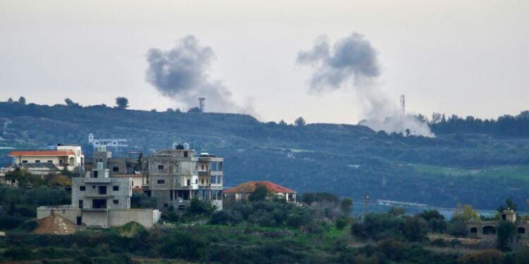 غداة تأكيد استشهاد السيد نصر الله.. حزب الله يقصف 5 مستوطنات وقاعدة للجيش وموقعا عسكريا.. والجيش الإسرائيلي يعلن تنفيذ ضربة جديدة على معقل الحزب في الضاحية الجنوبية لبيروت