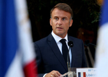 رسميا.. إسرائيل تتحرك “قانونيا” ضد الرئيس الفرنسي