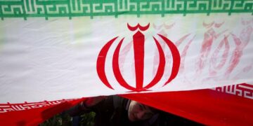 بعد الهجوم الإسرائيلي.. إيران تؤكد أن عزمها على الدفاع عن نفسها “لا حدود له” ضدّ الأعمال العدوانية الأجنبية