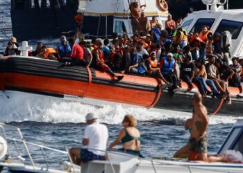 الإتحاد الأوروبي يتوجه نحو قوانين هجرة أكثر تشددا