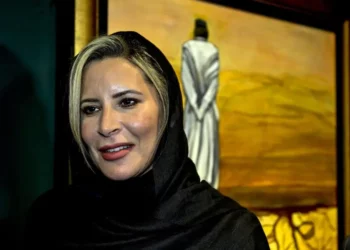 “ابنة ليبيا ” معرض لعائشة القذافي في موسكو تمجيداً لذكرى والدها وشقيقها المعتصم بالله