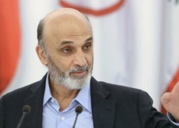 رئيس حزب القوات اللبنانية يشدد على انتخاب رئيس “للتوصل إلى وقف لإطلاق النار” بين حزب الله وإسرائيل