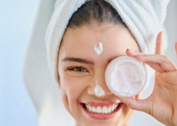 اتبعي هذه النصائح لتحفيز إنتاج الكولاجين والحفاظ على شباب بشرتك