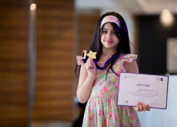 بطلة تحدّي القراءة العربي.. السعودية “كادي الخثعمي”: قرأت أكثر من 100 كتاب.. وأنا قارئة نهمة