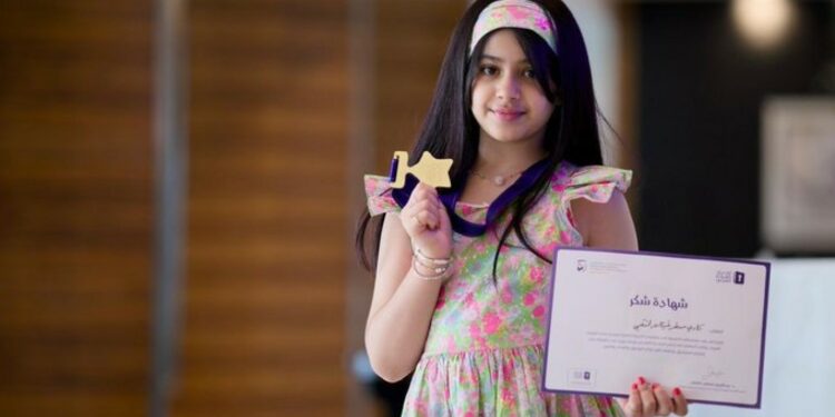 بطلة تحدّي القراءة العربي.. السعودية “كادي الخثعمي”: قرأت أكثر من 100 كتاب.. وأنا قارئة نهمة