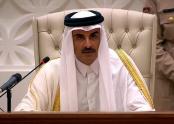 أمير قطر يدعو لاستفتاء على تعديلات بالدستور 5 نوفمبر المقبل