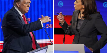 ترامب وهاريس يتبادلان الاتهامات مع اقتراب الانتخابات الرئاسية