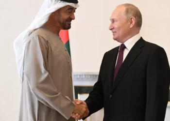 الرئيس بوتين يشكر الرئيس الإماراتي على الوساطة مع أوكرانيا