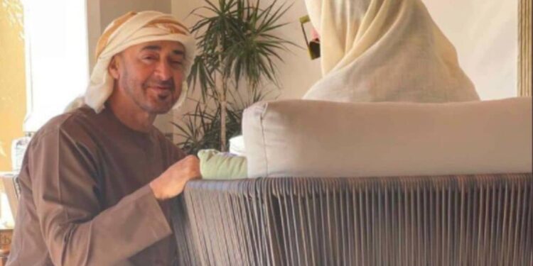 سمو الشيخة فاطمة تتبرع بـ20 مليون دولار لحملة “الإمارات معك يا لبنان”