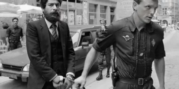 لماذا تؤجل فرنسا الإفراج عن المناضل جورج عبد الله؟